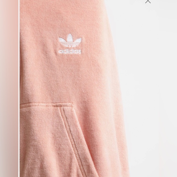 adidas Originals 'Relaxed Risque' velour zip through hoodie in blush - Picture 4 of 4